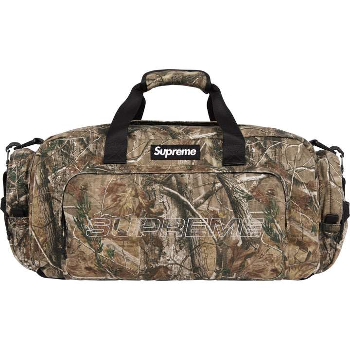 バッグ Supreme Duffle Bag Supreme Duffle Bag (SS24) - $178