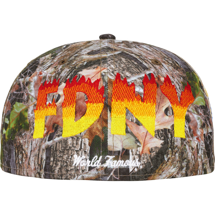 Supreme/FDNY Box Logo New Era® - Shop - Supreme
