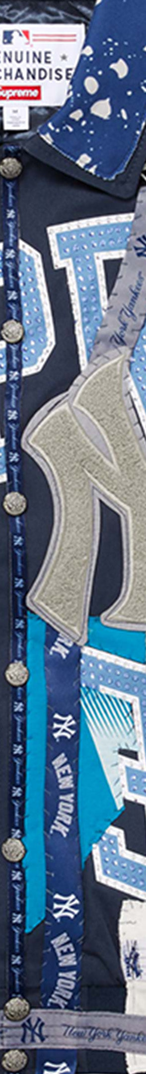 Supreme®/Hanes® Crew Socks (4 Pack)