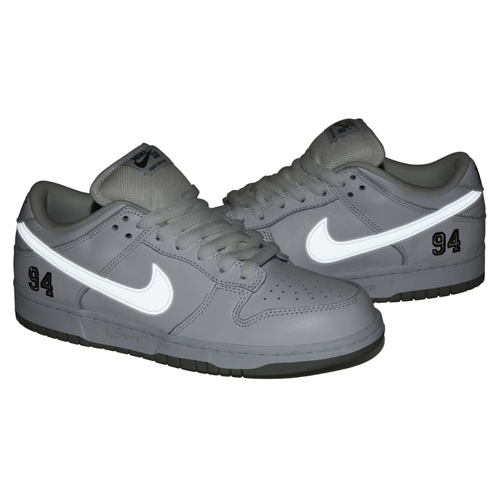 Supreme®/Nike® SB Dunk Low - Shop - Supreme